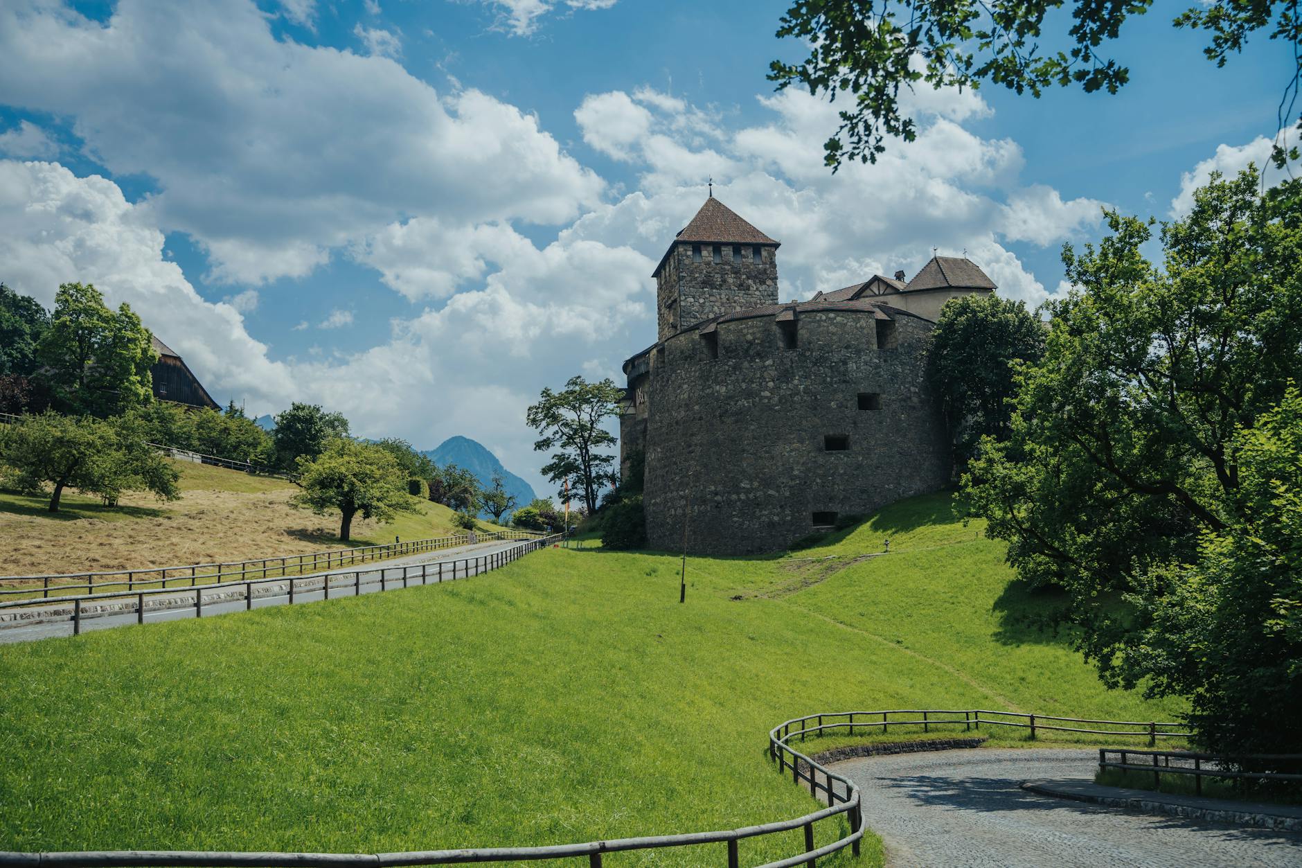 Swiss Foundation vs Liechtenstein Foundation: A Two-Way Comparison